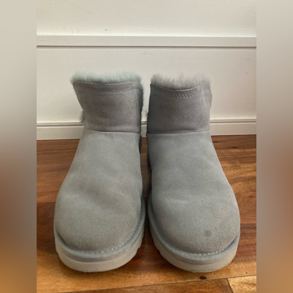 **SOLD** Mini Ugg Boots - Picture 3 of 6